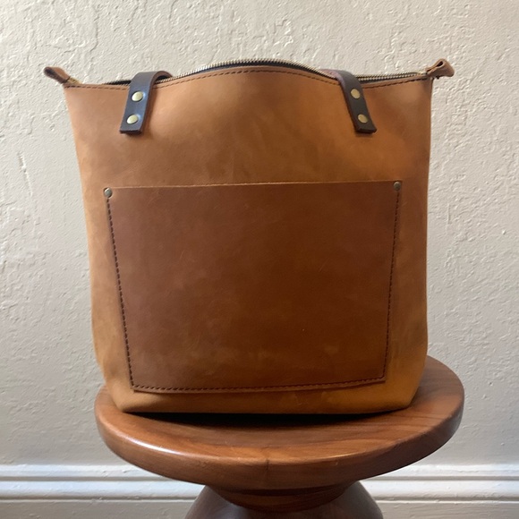 Portland Leather Handbags - PLG Small Zip Tote - Dakota